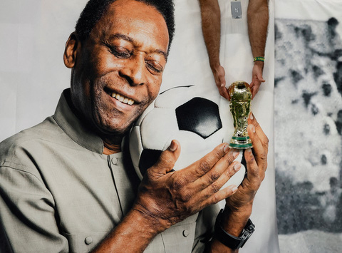 Vua bóng đá Pele nhắn gửi: 'Tôi khỏe, mọi người hãy bình tĩnh và tích cực!' - Tuổi Trẻ Online