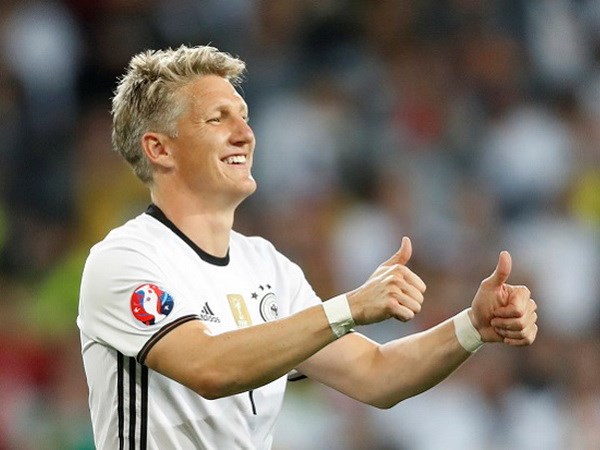 Bastian Schweinsteiger làm nên lịch sử trên sân khấu EURO - Bình Phước, tin Bình Phước, tin tỉnh Bình Phước